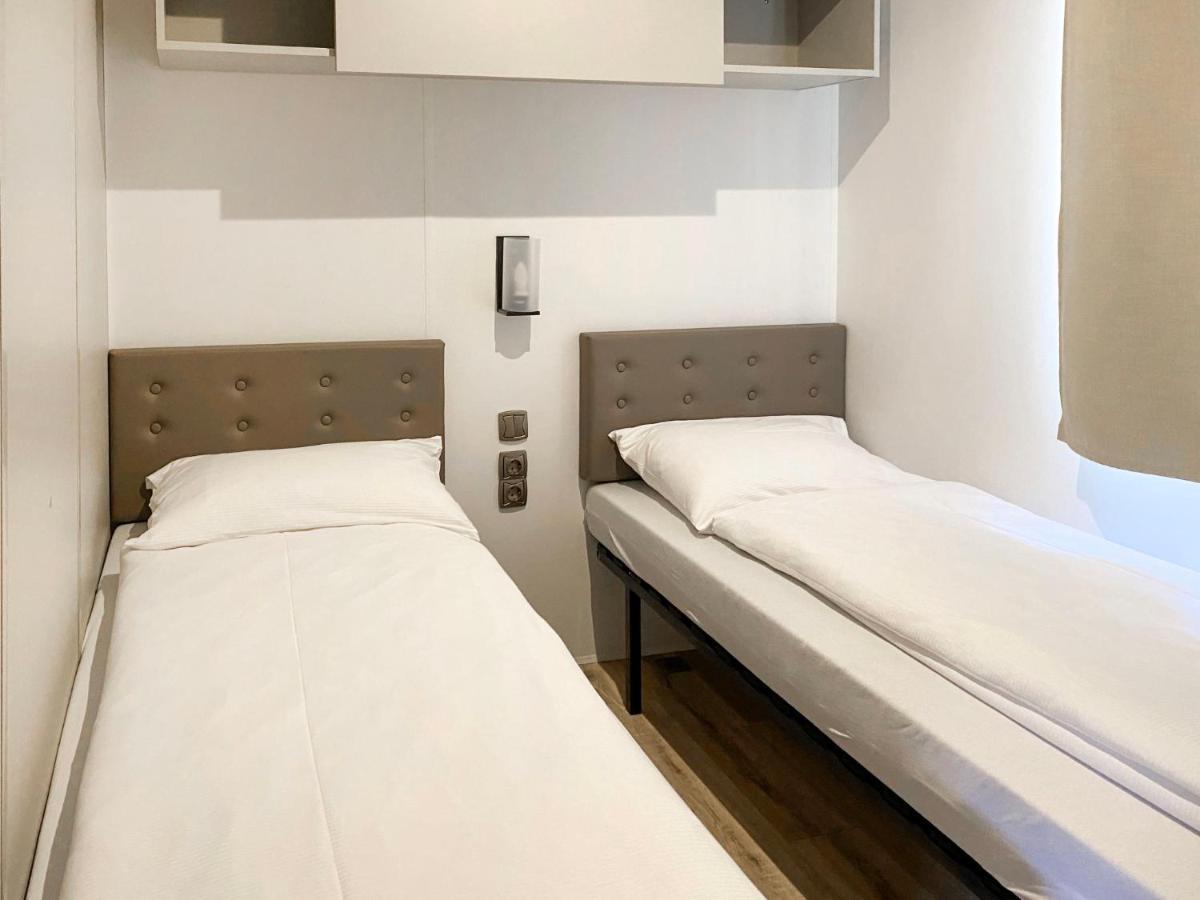 Isola Premium By Interhome Holiday home Gudo